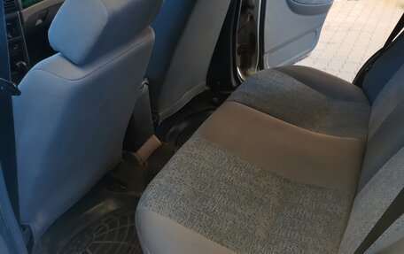 Daewoo Nexia I рестайлинг, 2004 год, 175 000 рублей, 15 фотография