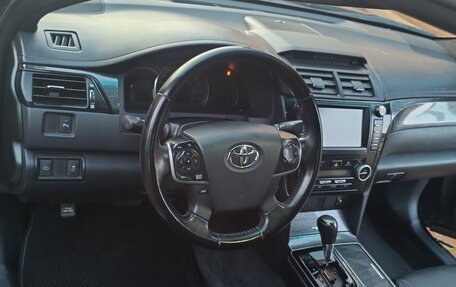 Toyota Camry, 2014 год, 1 850 000 рублей, 5 фотография