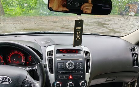 KIA cee'd I рестайлинг, 2012 год, 850 000 рублей, 11 фотография