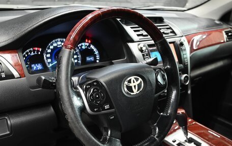 Toyota Camry, 2012 год, 1 250 000 рублей, 14 фотография