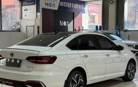 Volkswagen Lavida, 2023 год, 1 635 000 рублей, 4 фотография