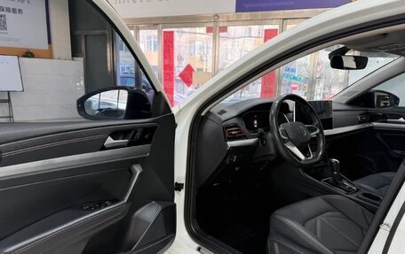 Volkswagen Lavida, 2023 год, 1 635 000 рублей, 14 фотография