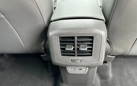 Volkswagen T-Cross I, 2023 год, 1 690 025 рублей, 11 фотография
