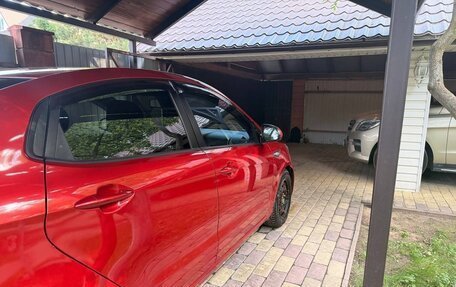 KIA Rio III рестайлинг, 2013 год, 735 000 рублей, 4 фотография