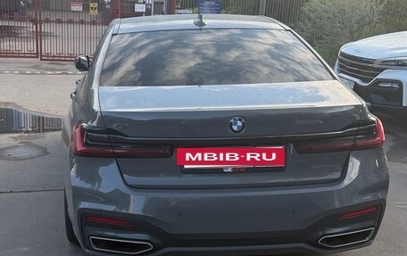 BMW 7 серия, 2020 год, 5 900 000 рублей, 4 фотография