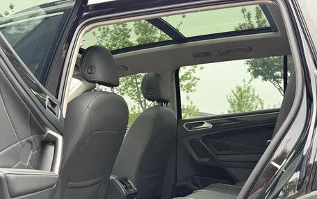 Volkswagen Tiguan II, 2022 год, 2 190 025 рублей, 8 фотография