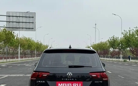 Volkswagen Tiguan II, 2022 год, 2 190 025 рублей, 10 фотография
