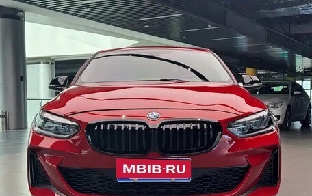 BMW 1 серия, 2022 год, 1 515 000 рублей, 2 фотография