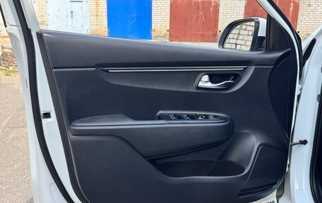 KIA Rio IV, 2019 год, 1 780 000 рублей, 32 фотография