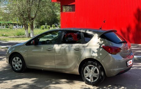 Opel Astra J, 2012 год, 498 000 рублей, 5 фотография