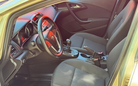 Opel Astra J, 2012 год, 498 000 рублей, 13 фотография
