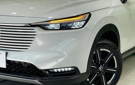 Honda Vezel, 2022 год, 1 650 000 рублей, 5 фотография