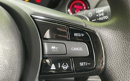 Honda Vezel, 2022 год, 1 650 000 рублей, 9 фотография