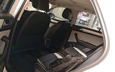 Volkswagen T-Roc I, 2025 год, 2 050 000 рублей, 14 фотография