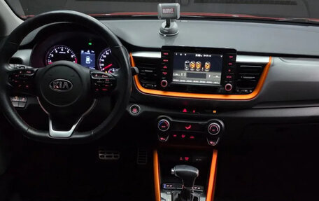KIA Stonic, 2019 год, 1 476 077 рублей, 7 фотография