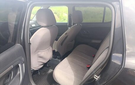 Skoda Fabia II, 2011 год, 399 999 рублей, 12 фотография