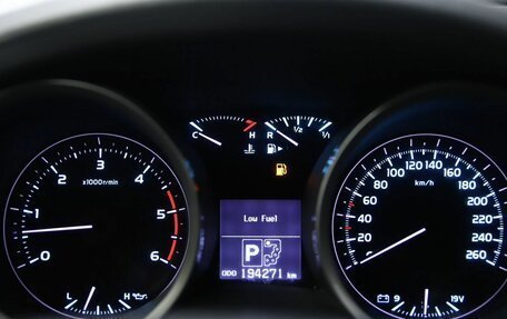 Toyota Land Cruiser 200, 2011 год, 3 490 000 рублей, 9 фотография