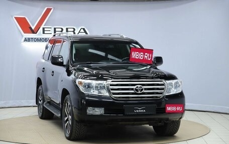 Toyota Land Cruiser 200, 2011 год, 3 490 000 рублей, 3 фотография