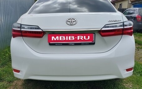 Toyota Corolla, 2018 год, 1 850 000 рублей, 4 фотография