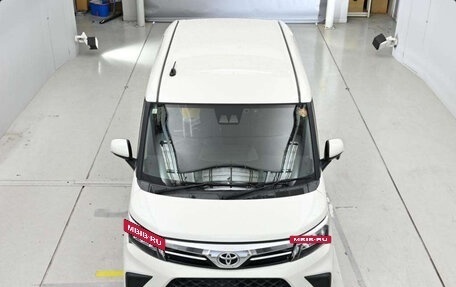 Toyota Roomy I, 2022 год, 979 000 рублей, 2 фотография