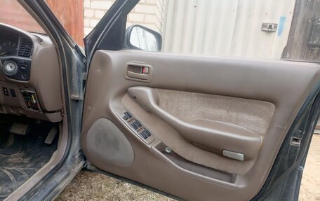 Toyota Vista, 1993 год, 60 000 рублей, 10 фотография