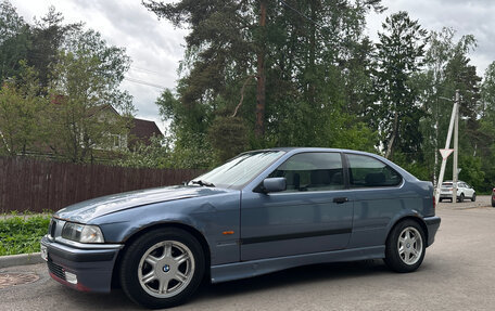 BMW 3 серия, 2000 год, 180 000 рублей, 1 фотография