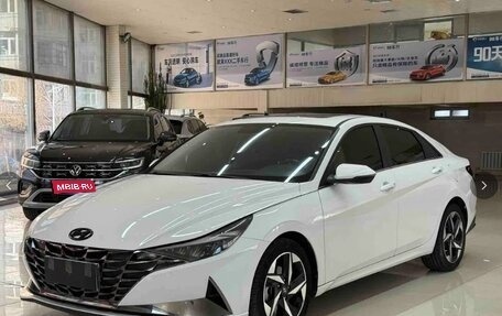 Hyundai Elantra, 2023 год, 1 600 000 рублей, 1 фотография
