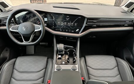 Volkswagen Touareg III, 2025 год, 11 490 000 рублей, 10 фотография