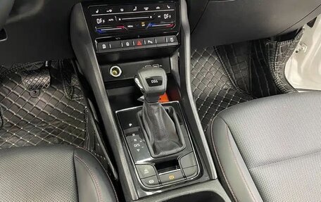 Skoda Karoq I, 2022 год, 1 865 050 рублей, 10 фотография
