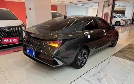 Hyundai Elantra, 2023 год, 1 410 000 рублей, 4 фотография