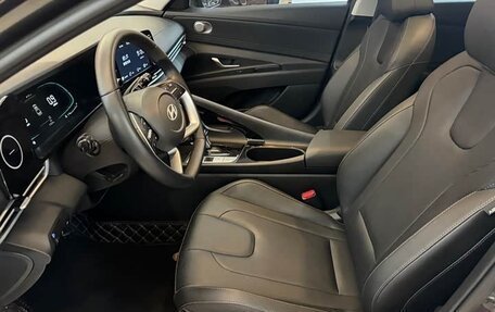 Hyundai Elantra, 2023 год, 1 410 000 рублей, 9 фотография