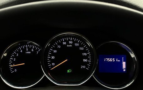 Renault Sandero II рестайлинг, 2014 год, 661 000 рублей, 23 фотография