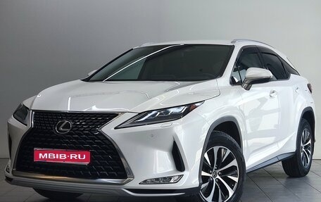 Lexus RX IV рестайлинг, 2021 год, 4 860 000 рублей, 1 фотография