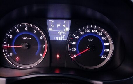 Hyundai Solaris II рестайлинг, 2015 год, 970 000 рублей, 13 фотография