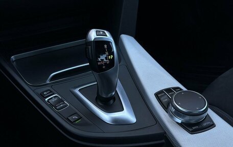 BMW 3 серия, 2018 год, 2 899 000 рублей, 18 фотография