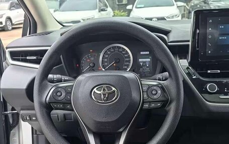 Toyota Corolla, 2022 год, 1 010 000 рублей, 12 фотография
