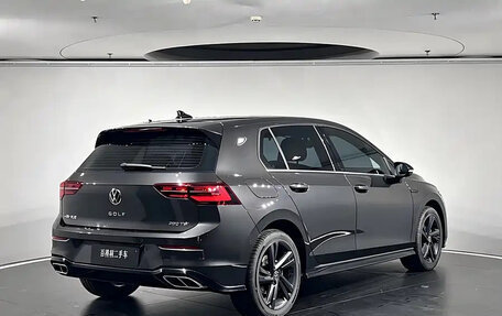 Volkswagen Golf VIII, 2023 год, 1 690 005 рублей, 3 фотография