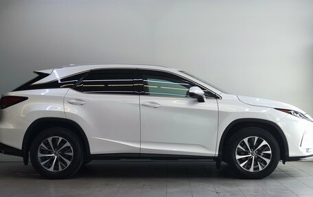 Lexus RX IV рестайлинг, 2021 год, 4 860 000 рублей, 4 фотография