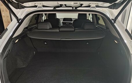 Lexus RX IV рестайлинг, 2021 год, 4 860 000 рублей, 38 фотография
