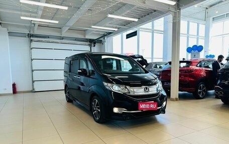 Honda Stepwgn IV, 2015 год, 1 899 000 рублей, 8 фотография