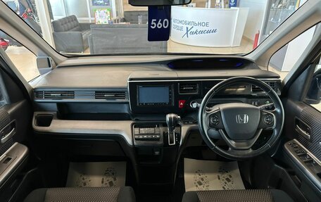 Honda Stepwgn IV, 2015 год, 1 899 000 рублей, 16 фотография