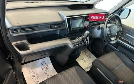 Honda Stepwgn IV, 2015 год, 1 899 000 рублей, 13 фотография