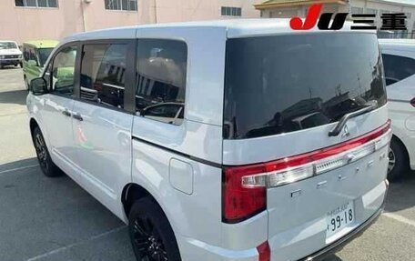 Mitsubishi Delica D:5 I, 2025 год, 2 942 090 рублей, 3 фотография