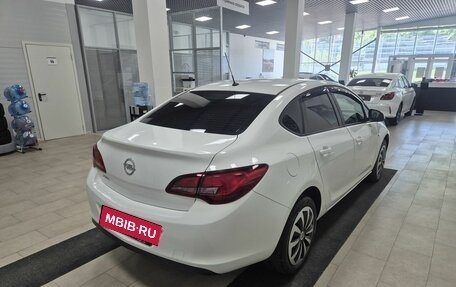 Opel Astra J, 2013 год, 696 000 рублей, 7 фотография