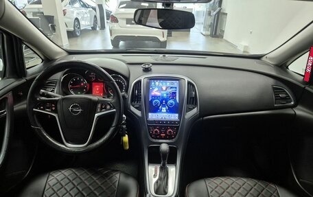 Opel Astra J, 2013 год, 696 000 рублей, 23 фотография