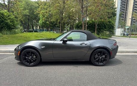 Mazda MX-5, 2022 год, 2 410 000 рублей, 5 фотография