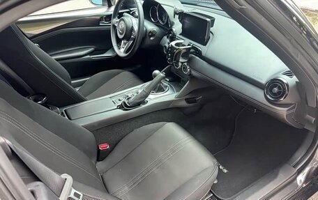Mazda MX-5, 2022 год, 2 410 000 рублей, 7 фотография