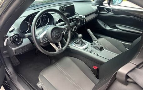 Mazda MX-5, 2022 год, 2 410 000 рублей, 8 фотография