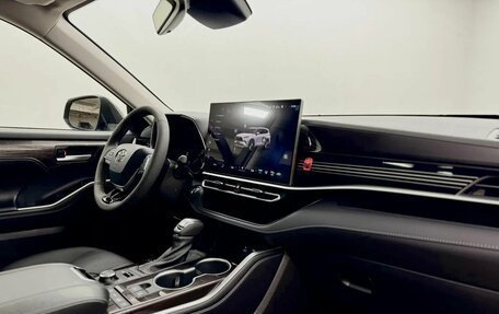Toyota Highlander, 2025 год, 5 300 000 рублей, 13 фотография