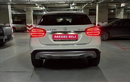Mercedes-Benz GLA, 2016 год, 2 400 000 рублей, 13 фотография